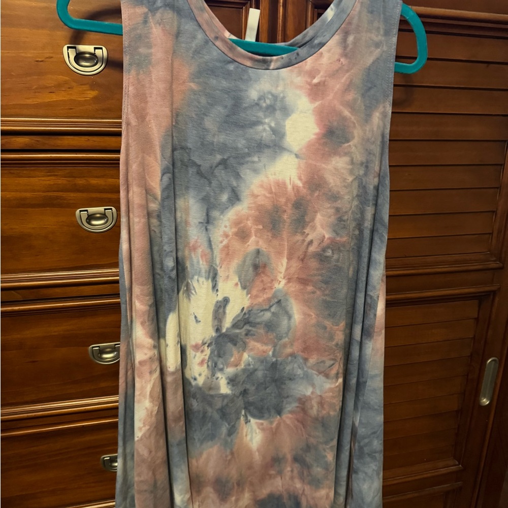 Boutique Tie-Dye Sleeveless Midi Dress